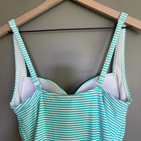 Bond-Eye Australia Turquoise Striped Twist Front‎ One Piece Swimsuit Size 8 Teal - Picture 12 of 16